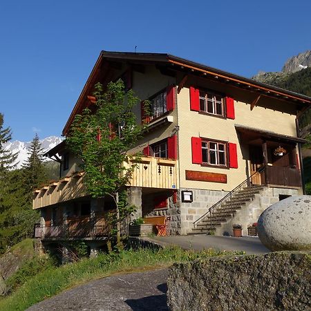 Gasthaus Goescheneralp Goschenen Exterior photo